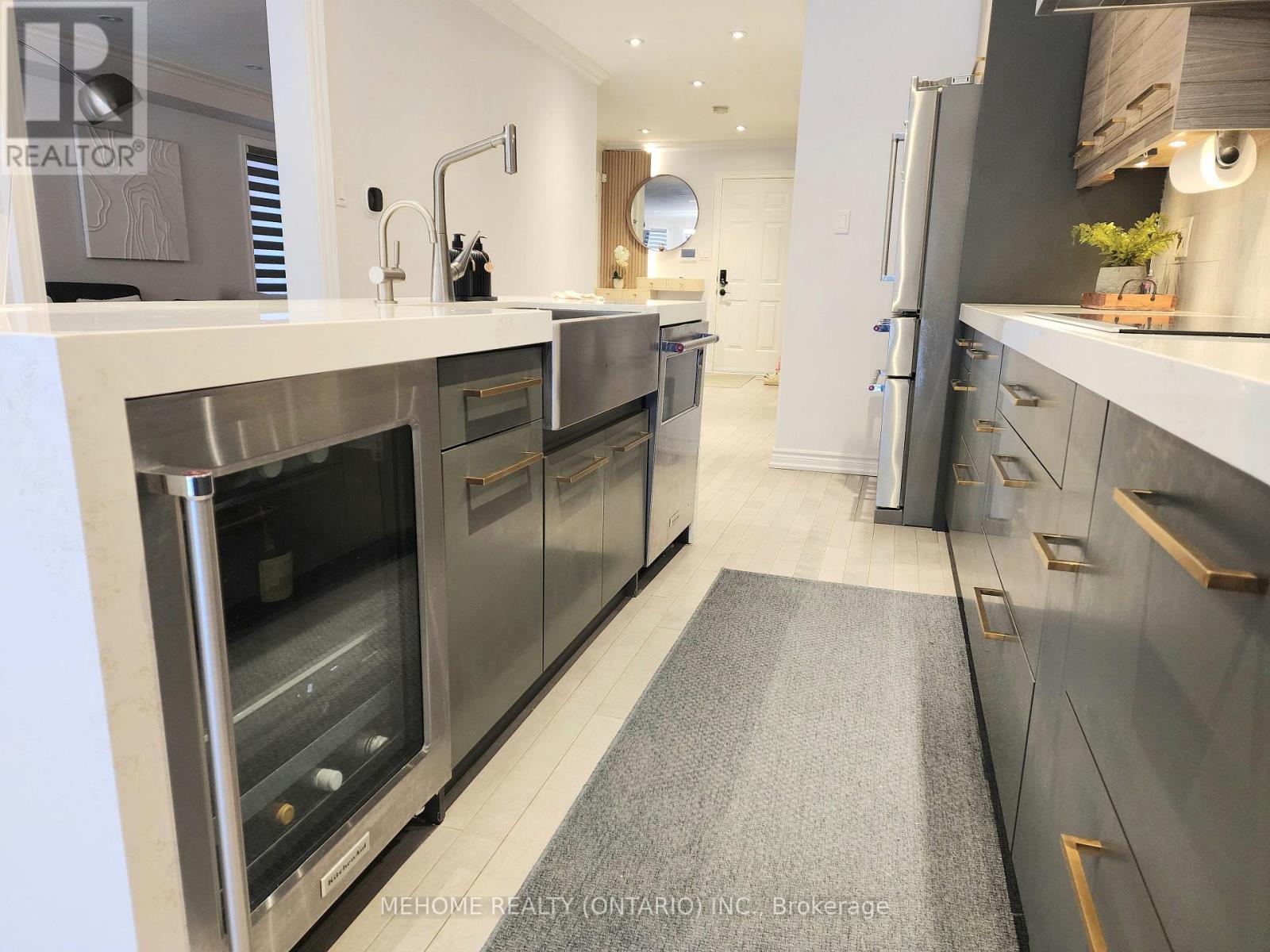 94 Manorheights Street, Richmond Hill, Ontario  L4S 2H5 - Photo 17 - N12774254