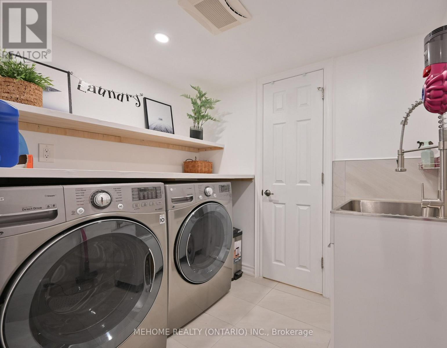 94 Manorheights Street, Richmond Hill, Ontario  L4S 2H5 - Photo 33 - N12774254