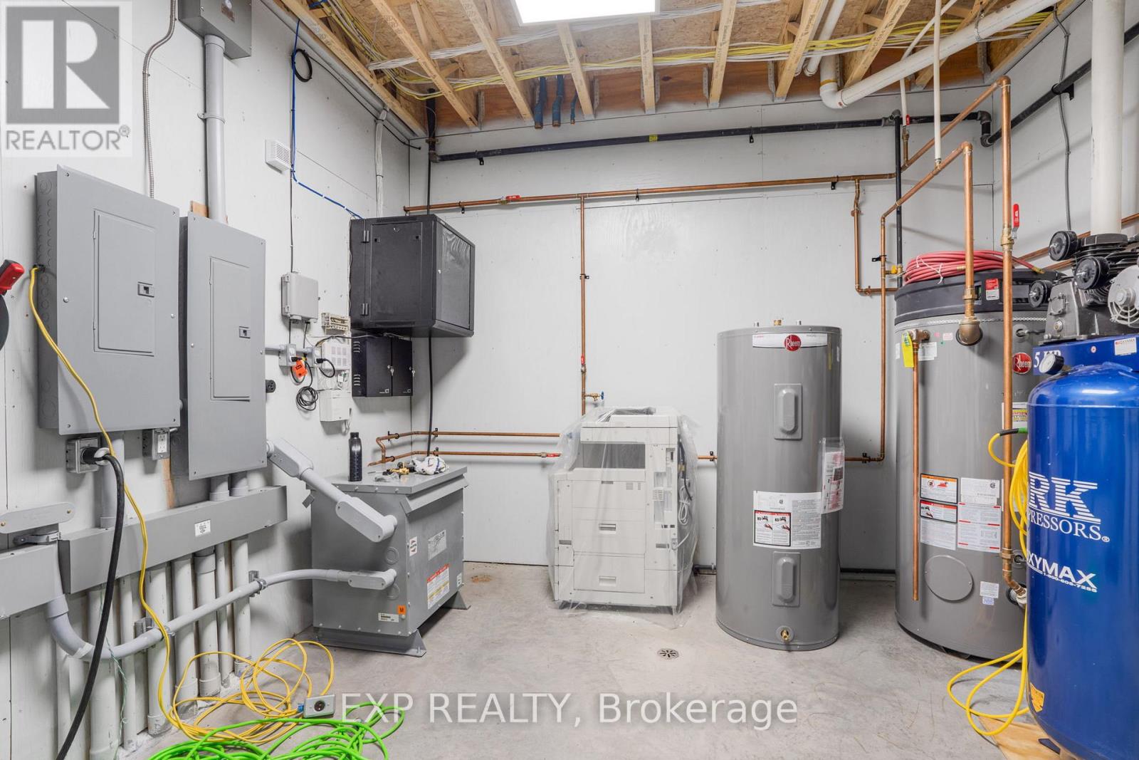 301 Industrial Boulevard, North Glengarry, Ontario  K0C 1A0 - Photo 13 - X12319264