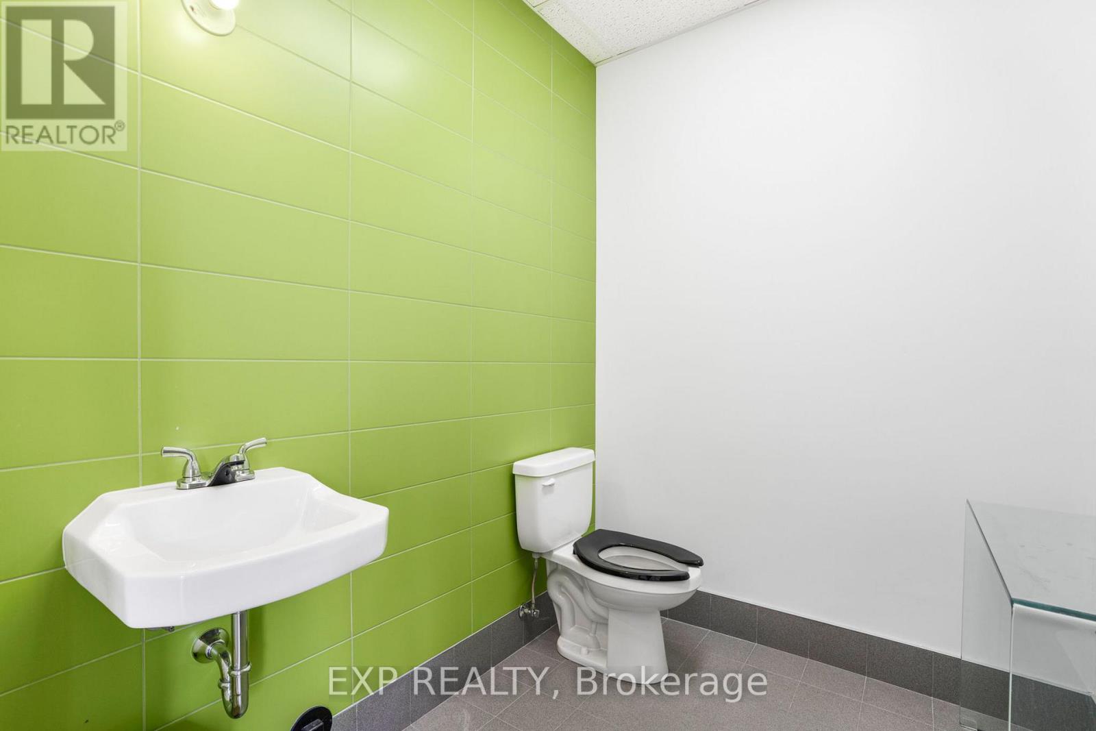 301 Industrial Boulevard, North Glengarry, Ontario  K0C 1A0 - Photo 7 - X12319264