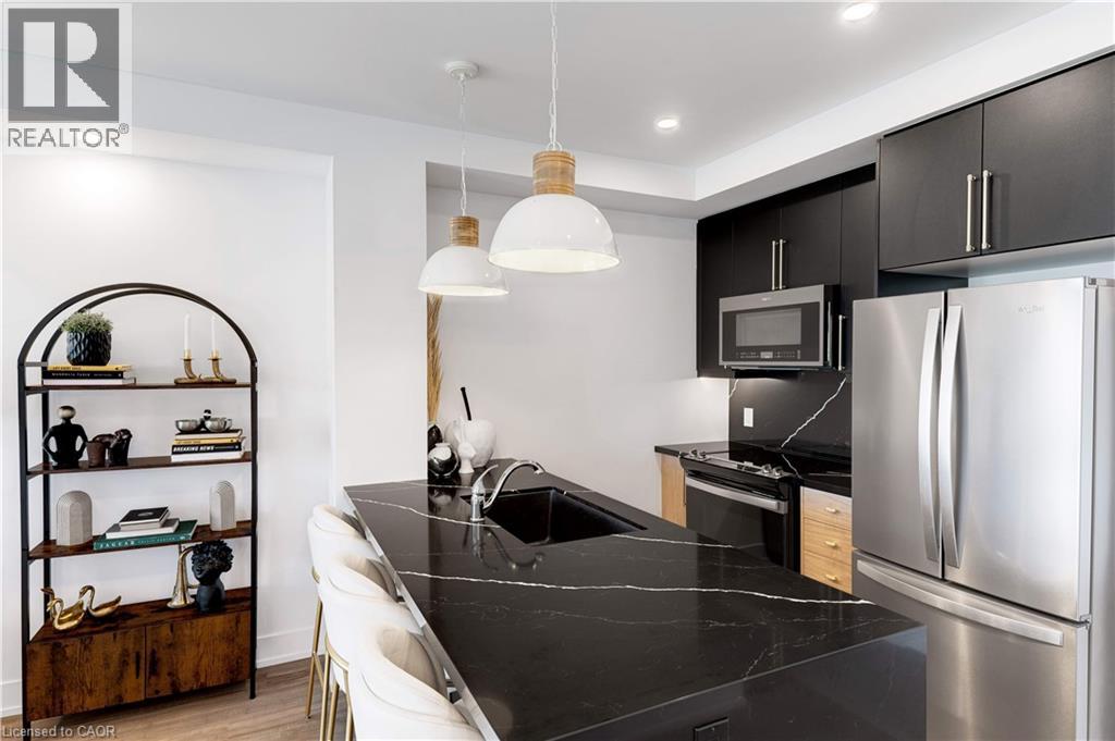 470 E Dundas Street E Unit# 803, Waterdown, Ontario  L8B 2A6 - Photo 3 - 40804125