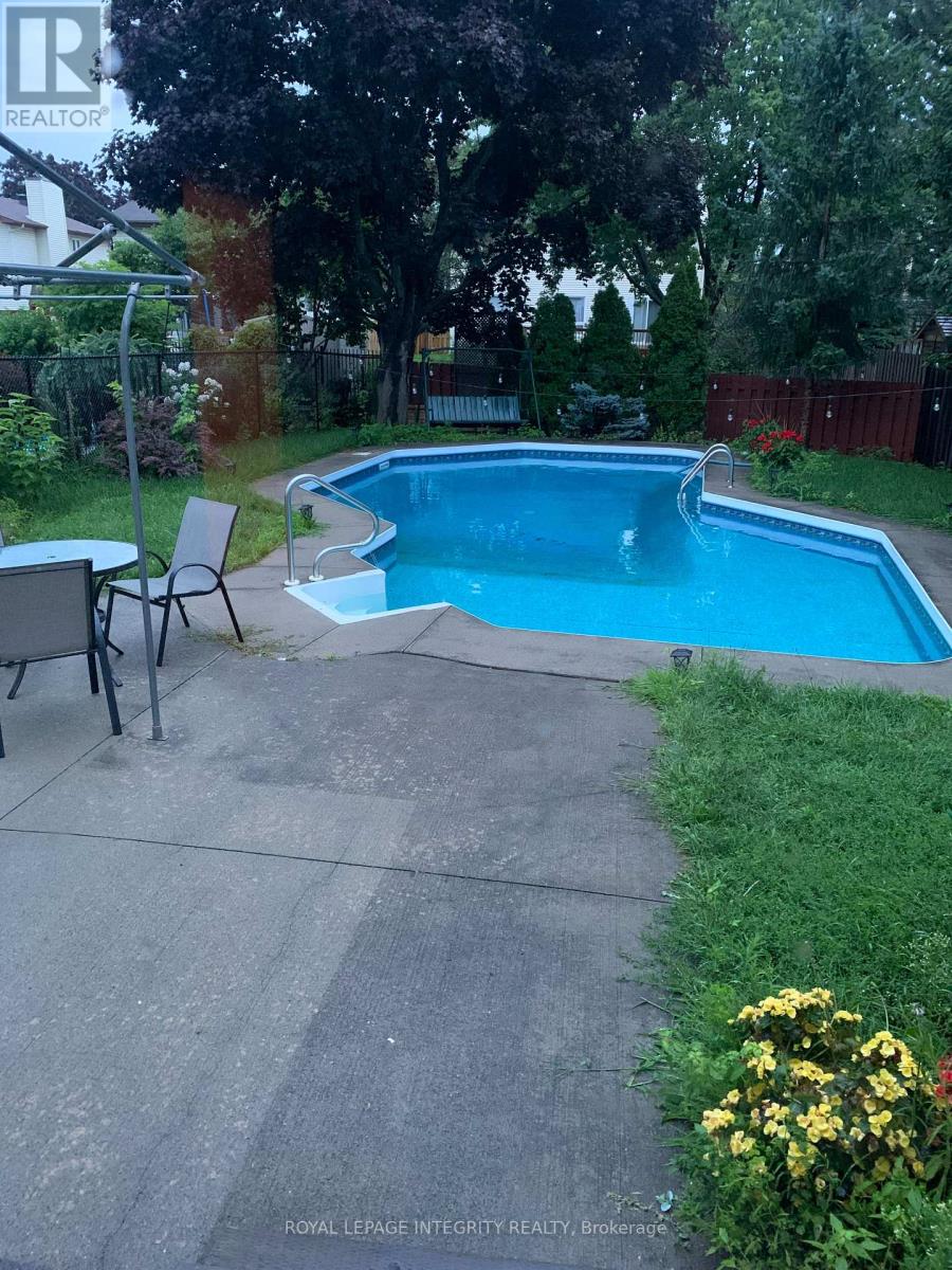 830 Acadian Gardens, Ottawa, Ontario  K1C 2V6 - Photo 40 - X12764850