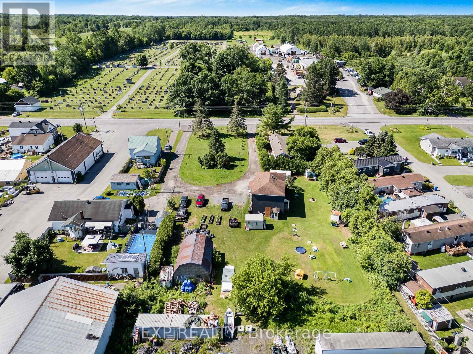 309-313 Front Road, Hawkesbury, Ontario  K6A 2T1 - Photo 28 - X12752384