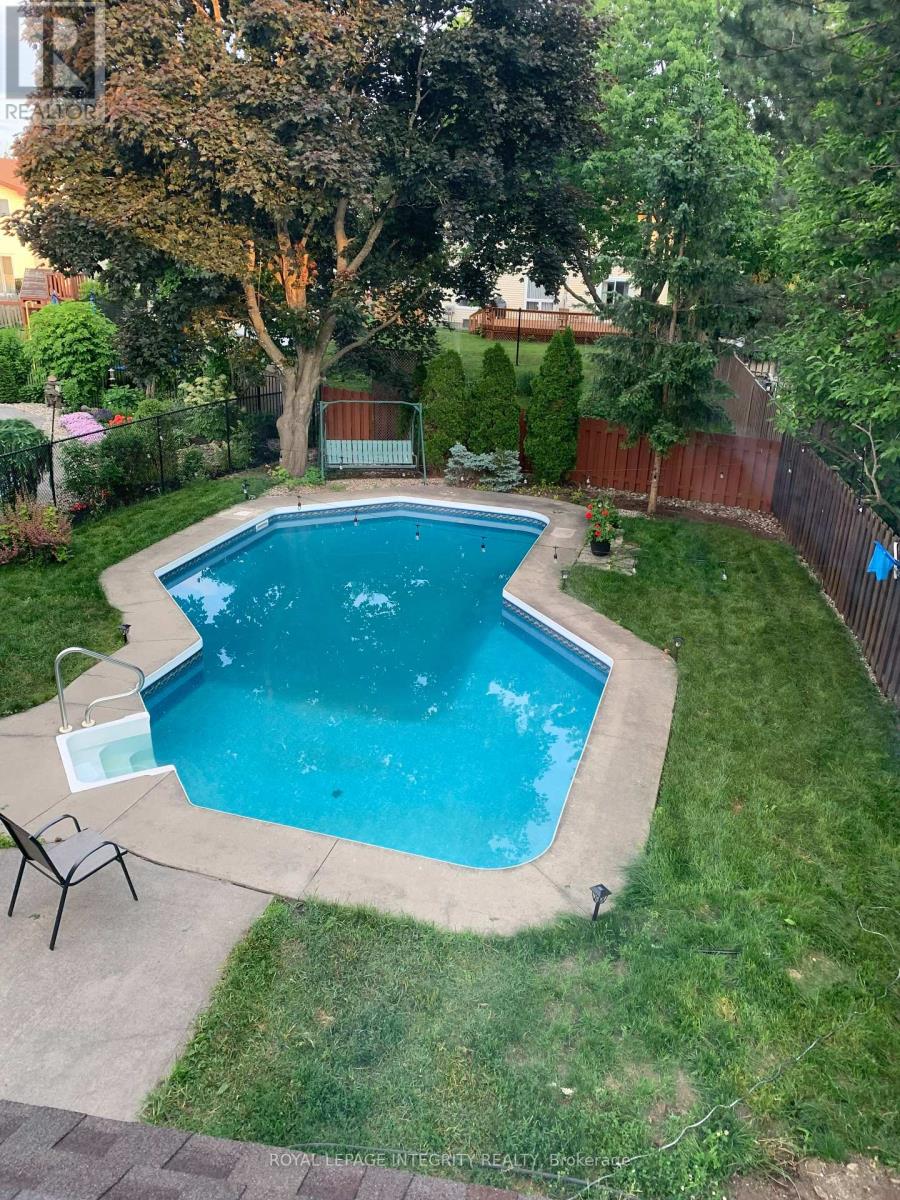 830 Acadian Gardens, Ottawa, Ontario  K1C 2V6 - Photo 38 - X12764850