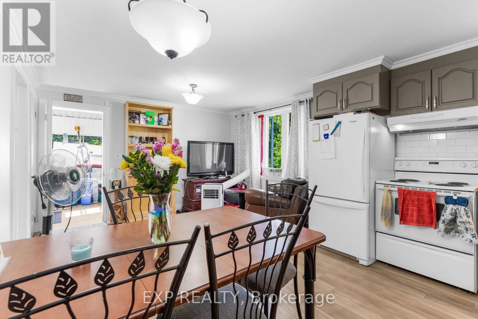 309-313 Front Road, Hawkesbury, Ontario  K6A 2T1 - Photo 37 - X12752384