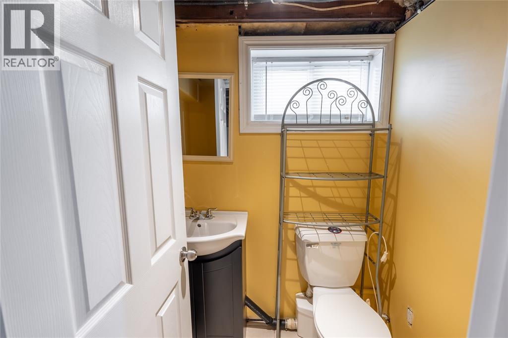 558 Kintail Street, Sarnia, Ontario  N7T 1Z1 - Photo 20 - 26002907