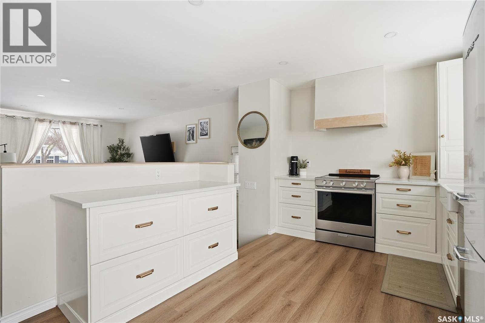 78 Aitken Crescent, Regina, Saskatchewan  S4R 5W7 - Photo 8 - SK027844