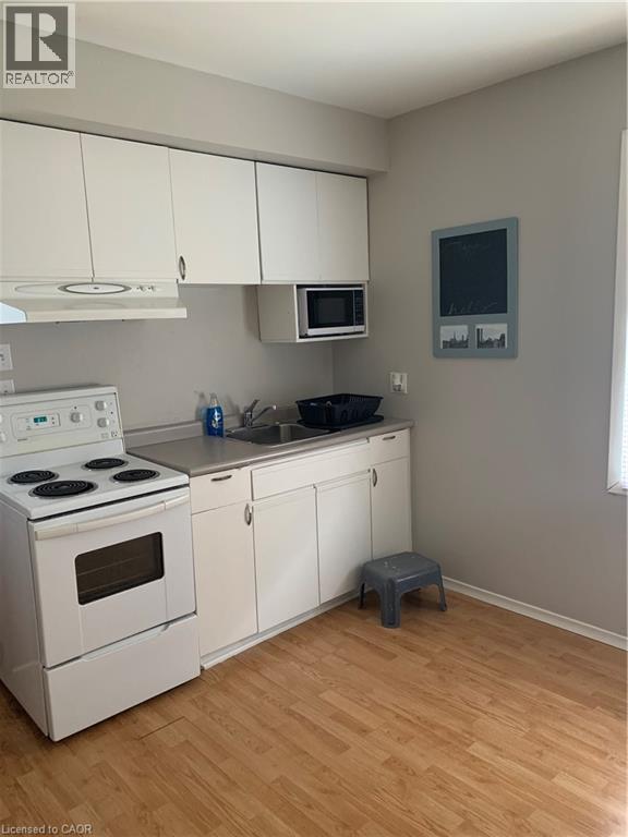 4 Mcdonald Avenue, London, Ontario  N6G 1B1 - Photo 6 - 40799629