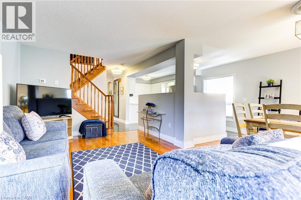 39 Karalee Crescent, Cambridge, Ontario  N3C 4H3 - Photo 9 - 40802357