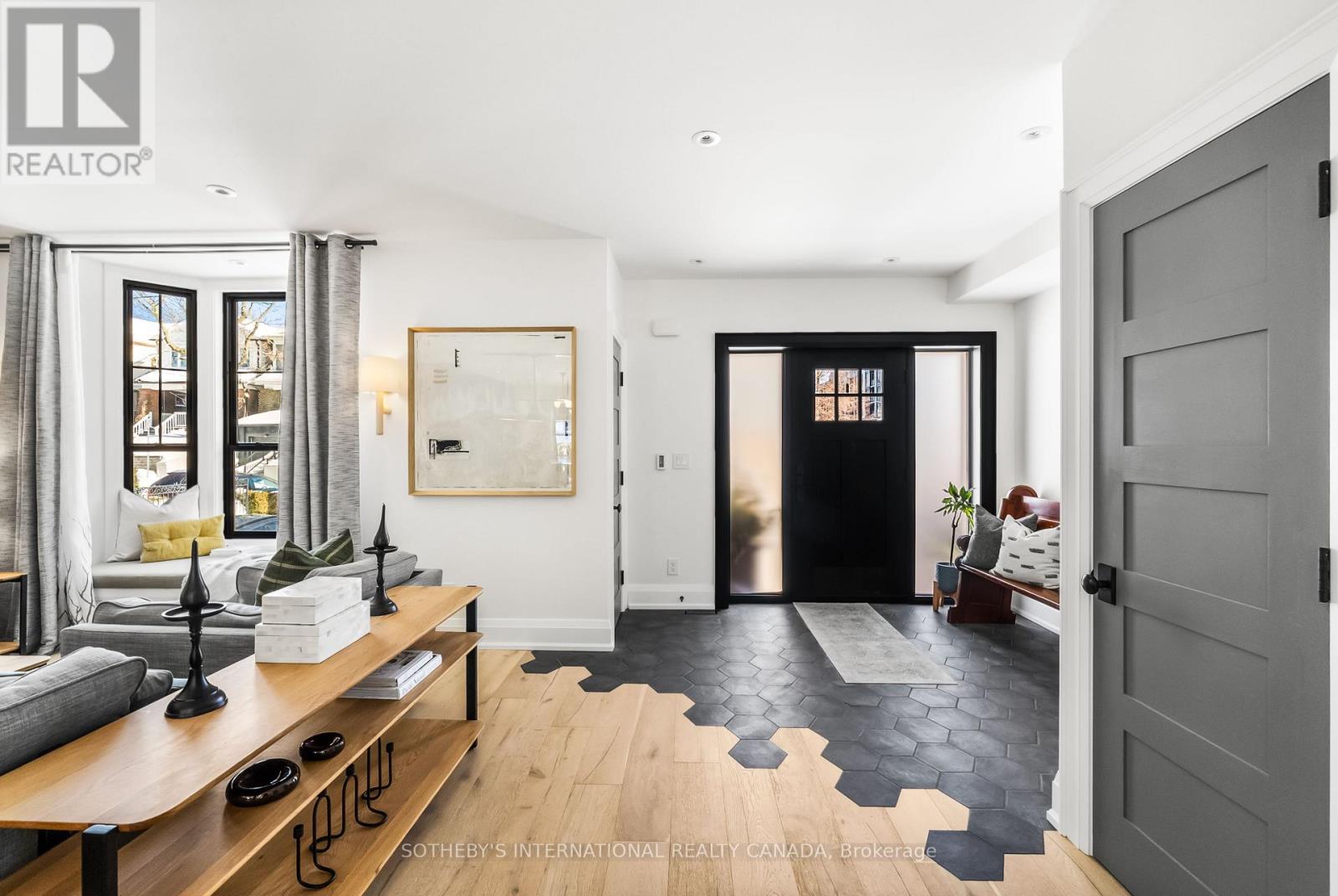 212 Winona Drive, Toronto, Ontario  M6C 3S2 - Photo 19 - C12774550