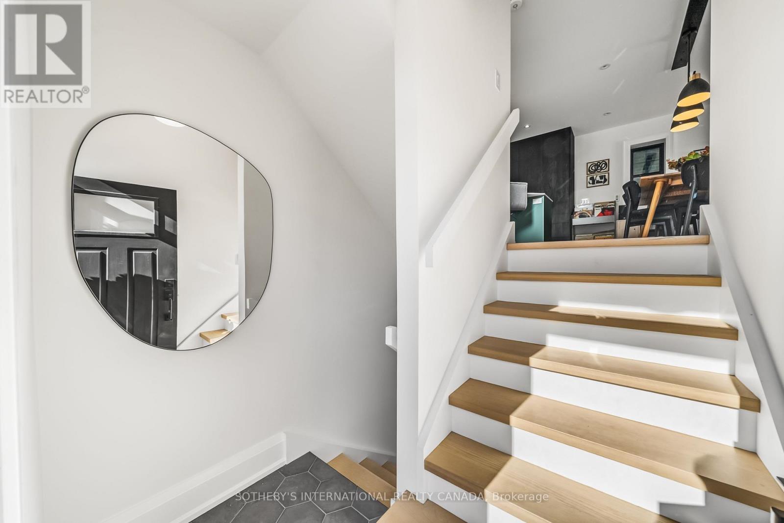 212 Winona Drive, Toronto, Ontario  M6C 3S2 - Photo 38 - C12774550