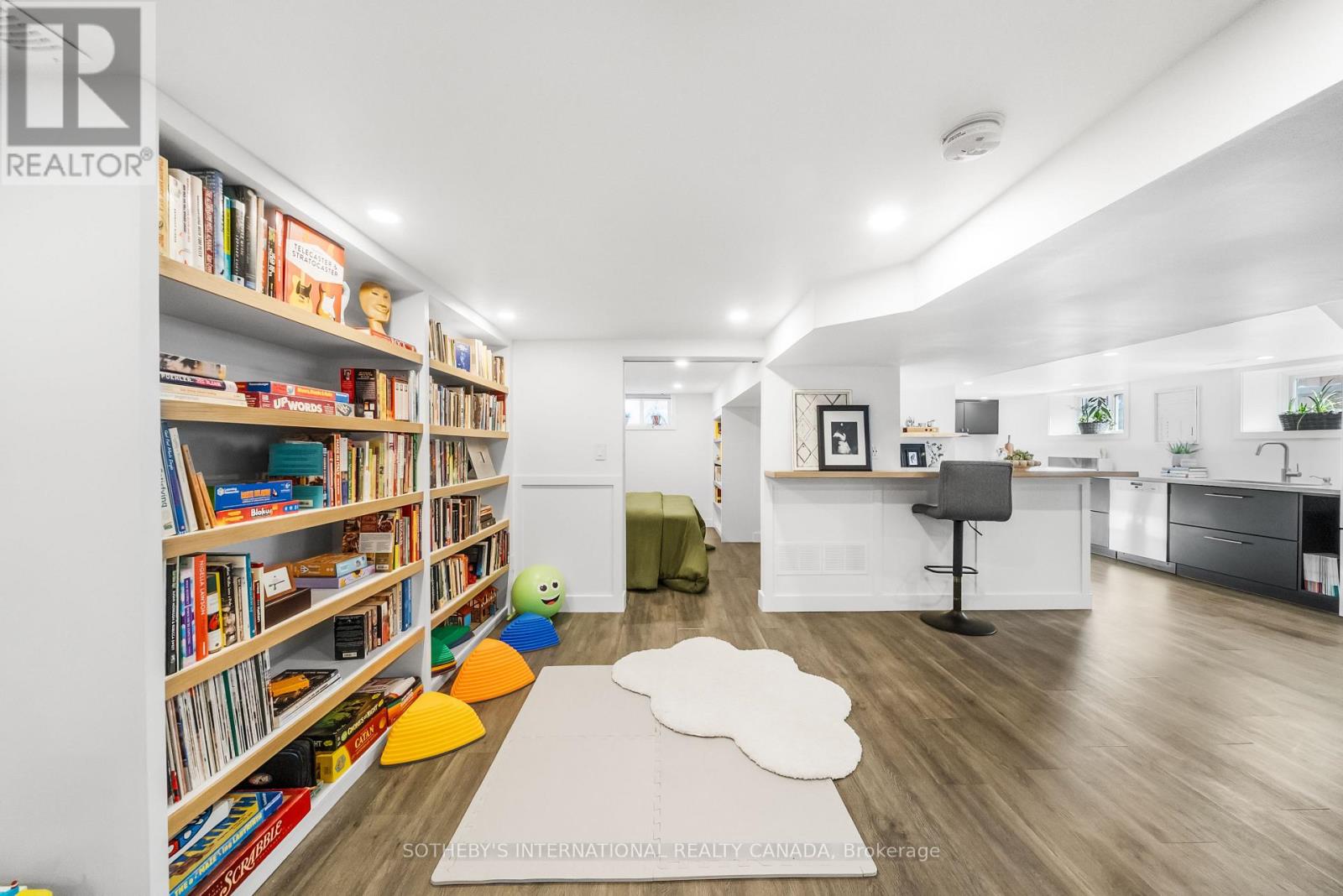 212 Winona Drive, Toronto, Ontario  M6C 3S2 - Photo 40 - C12774550