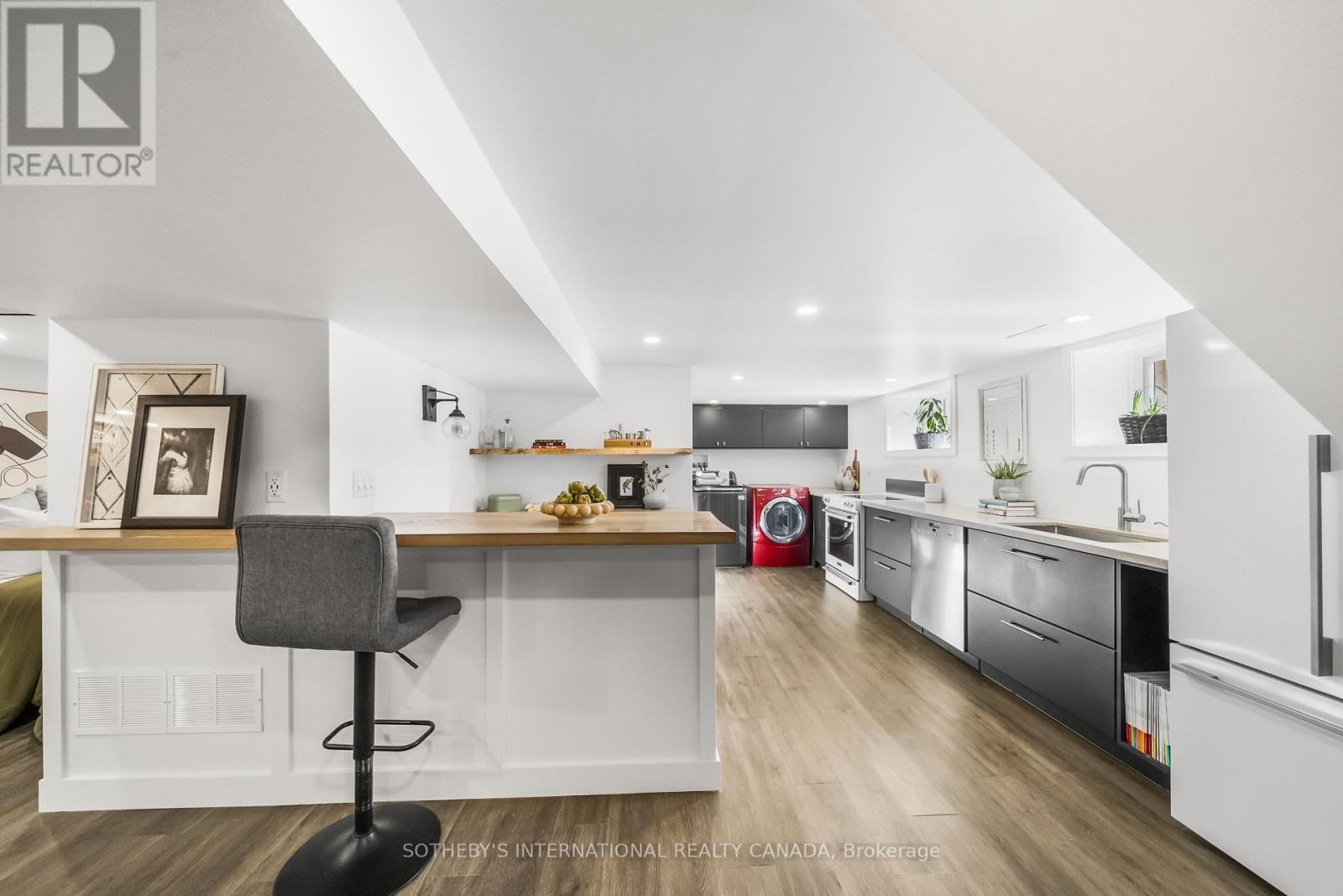 212 Winona Drive, Toronto, Ontario  M6C 3S2 - Photo 43 - C12774550