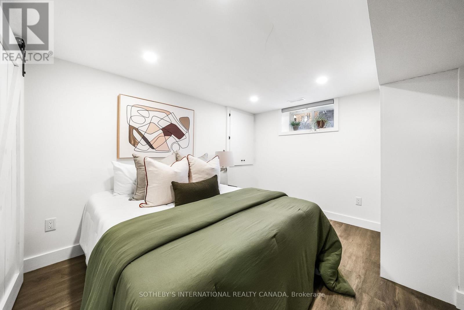 212 Winona Drive, Toronto, Ontario  M6C 3S2 - Photo 45 - C12774550