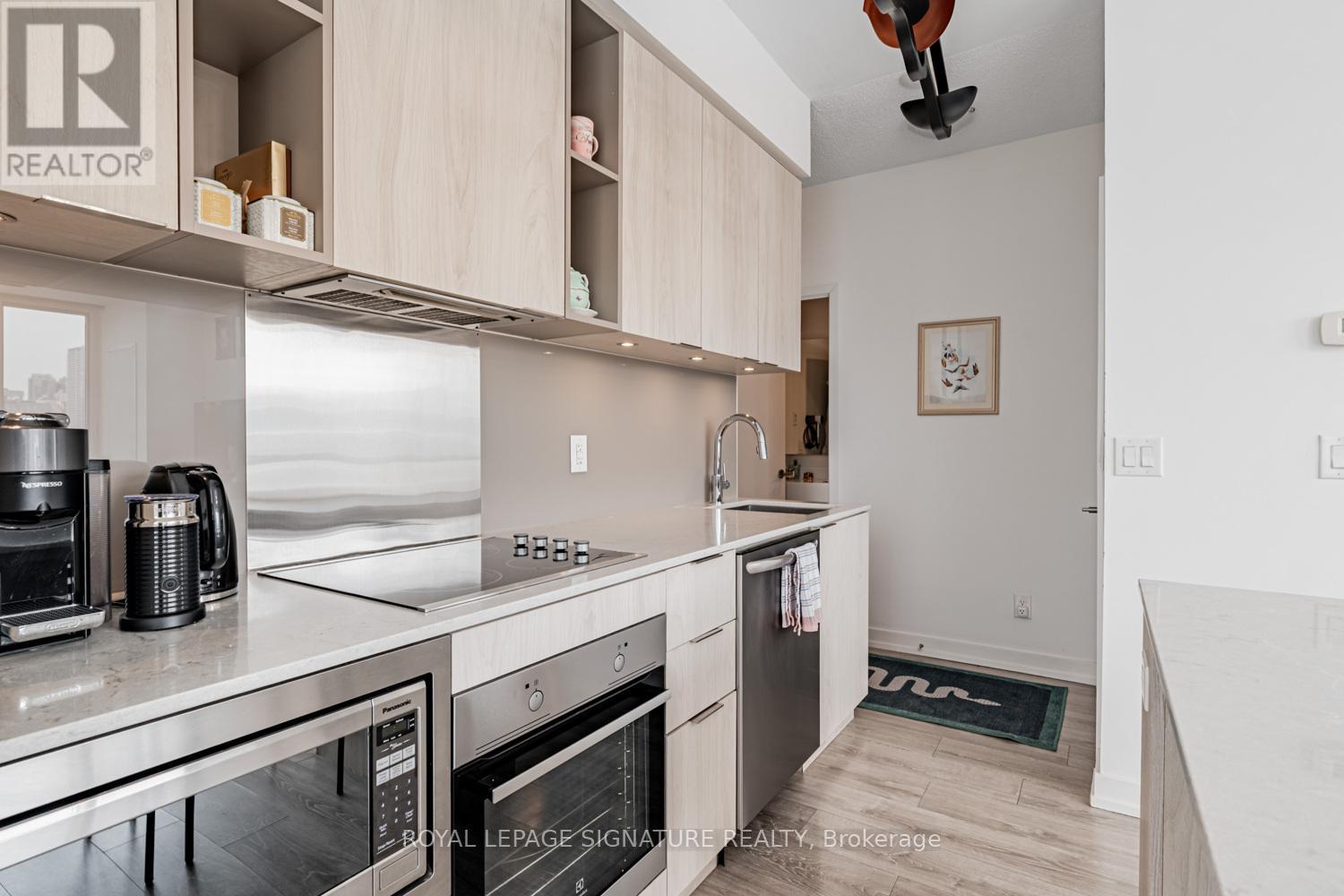 1207 - 200 Sackville Street, Toronto, Ontario  M5A 0C4 - Photo 13 - C12774578