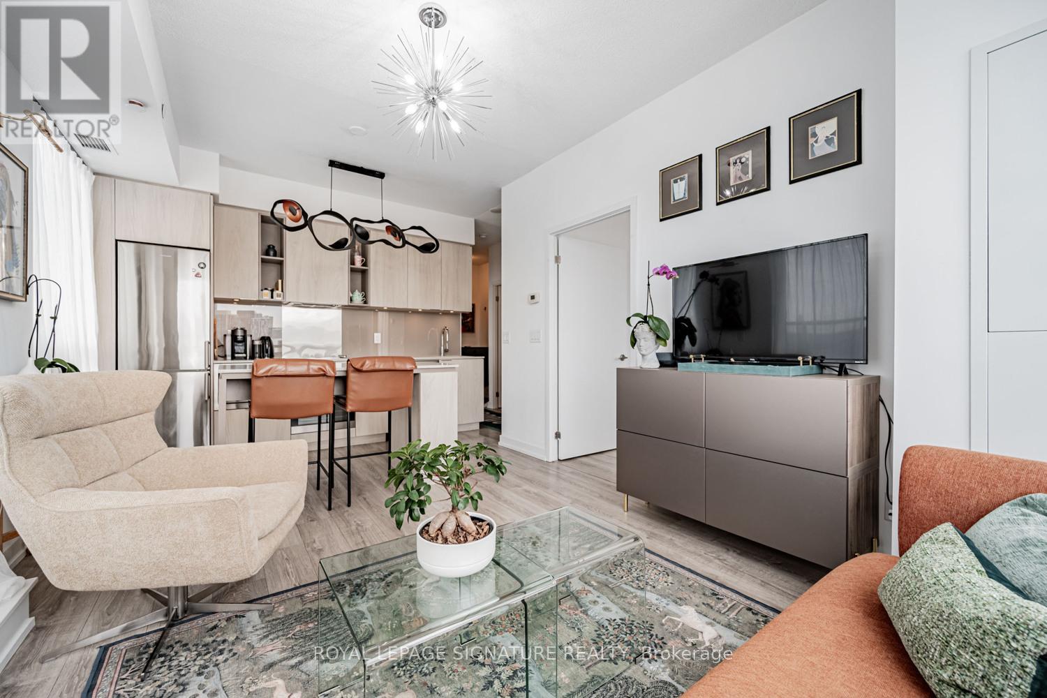 1207 - 200 Sackville Street, Toronto, Ontario  M5A 0C4 - Photo 9 - C12774578