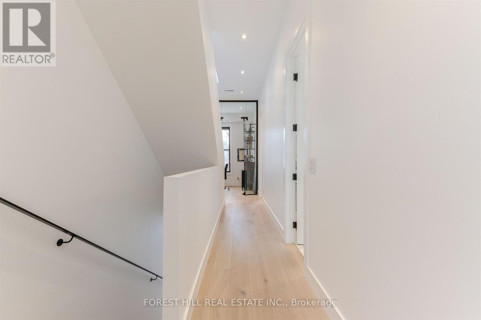 126 Robert Street, Toronto, Ontario  M5S 2K3 - Photo 25 - C12774642