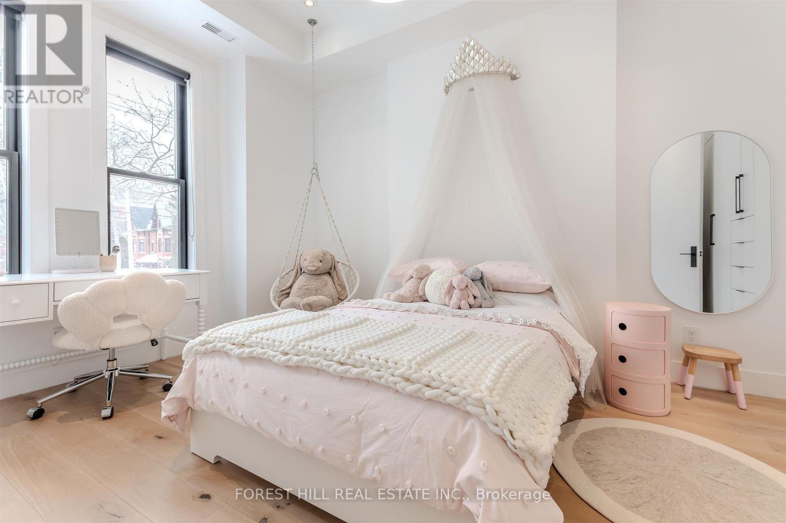 126 Robert Street, Toronto, Ontario  M5S 2K3 - Photo 28 - C12774642