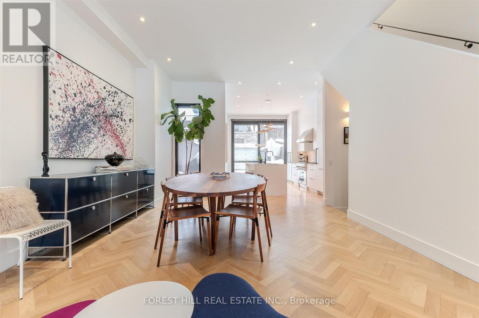 126 Robert Street, Toronto, Ontario  M5S 2K3 - Photo 9 - C12774642