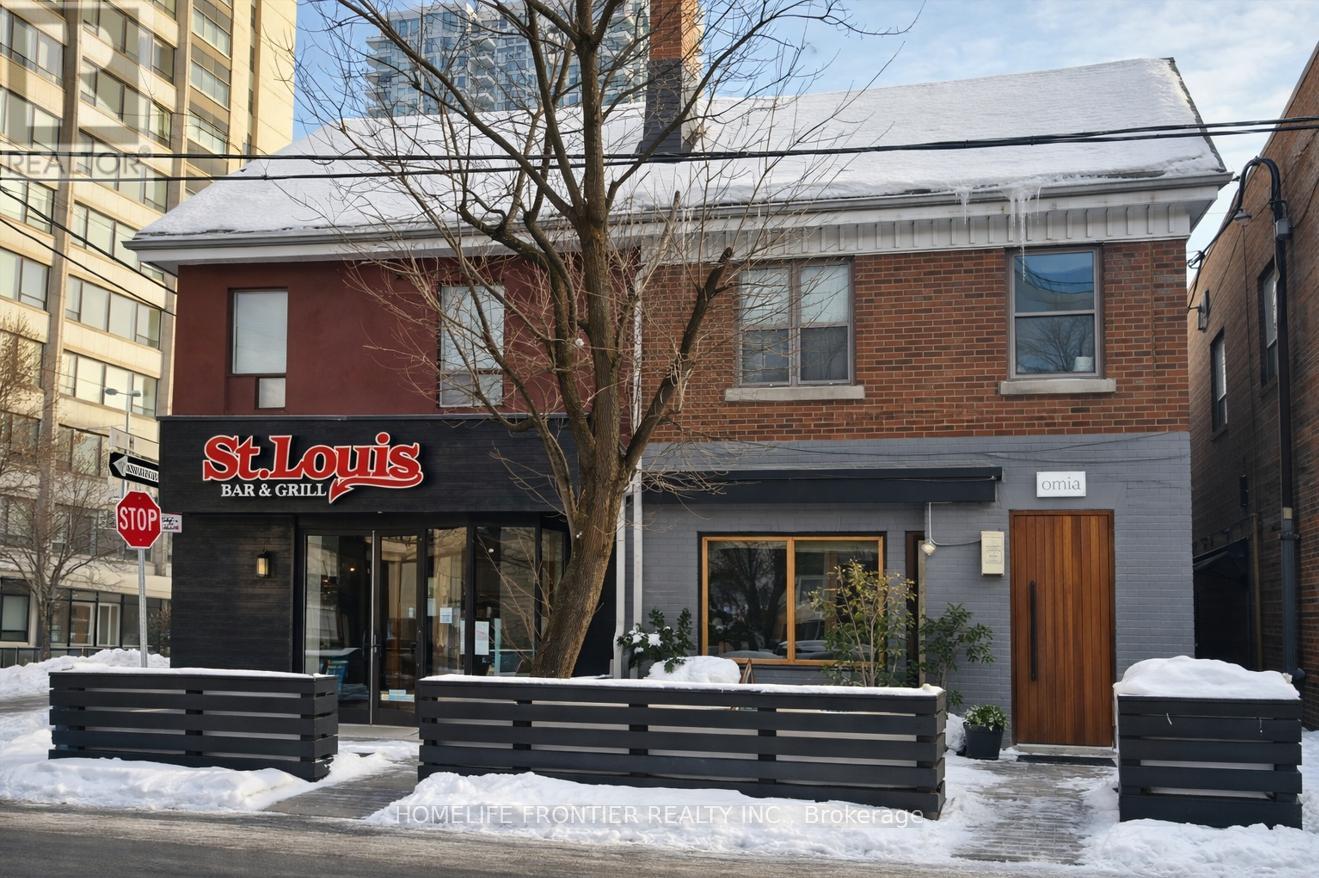 N2 - 2F - 1 BALDWIN STREET, Toronto, Ontario