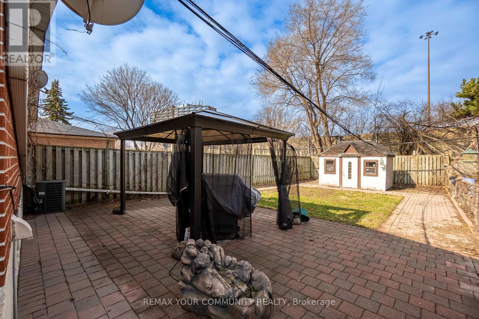 32 Marbury Crescent, Toronto, Ontario  M3A 2G2 - Photo 20 - C12774664