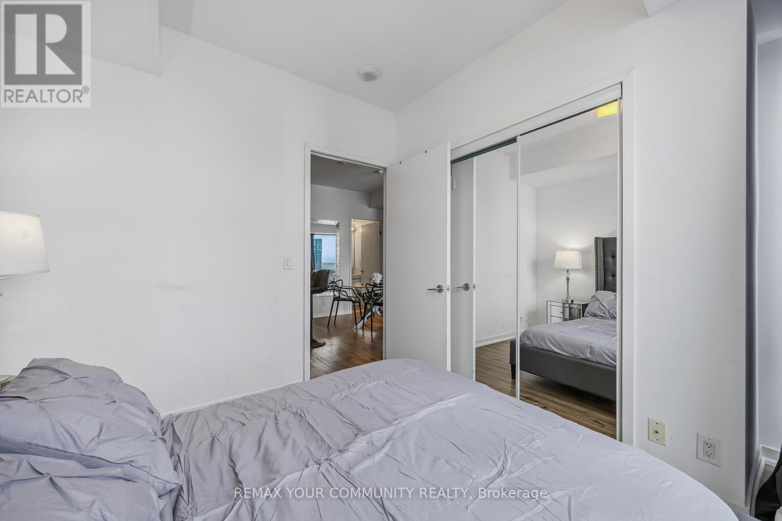 2302 - 14 York Street, Toronto, Ontario  M5J 0B1 - Photo 15 - C12774690