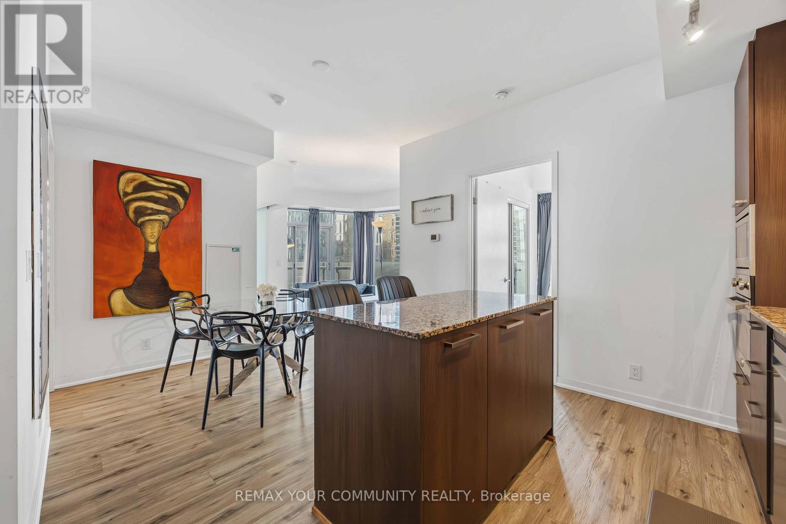 2302 - 14 York Street, Toronto, Ontario  M5J 0B1 - Photo 8 - C12774690