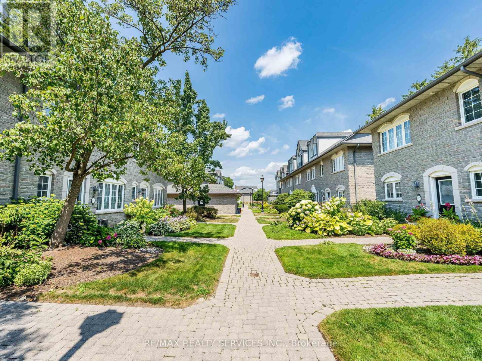 136 - 1995 Royal Road, Pickering, Ontario  L1V 6V9 - Photo 2 - E12774678