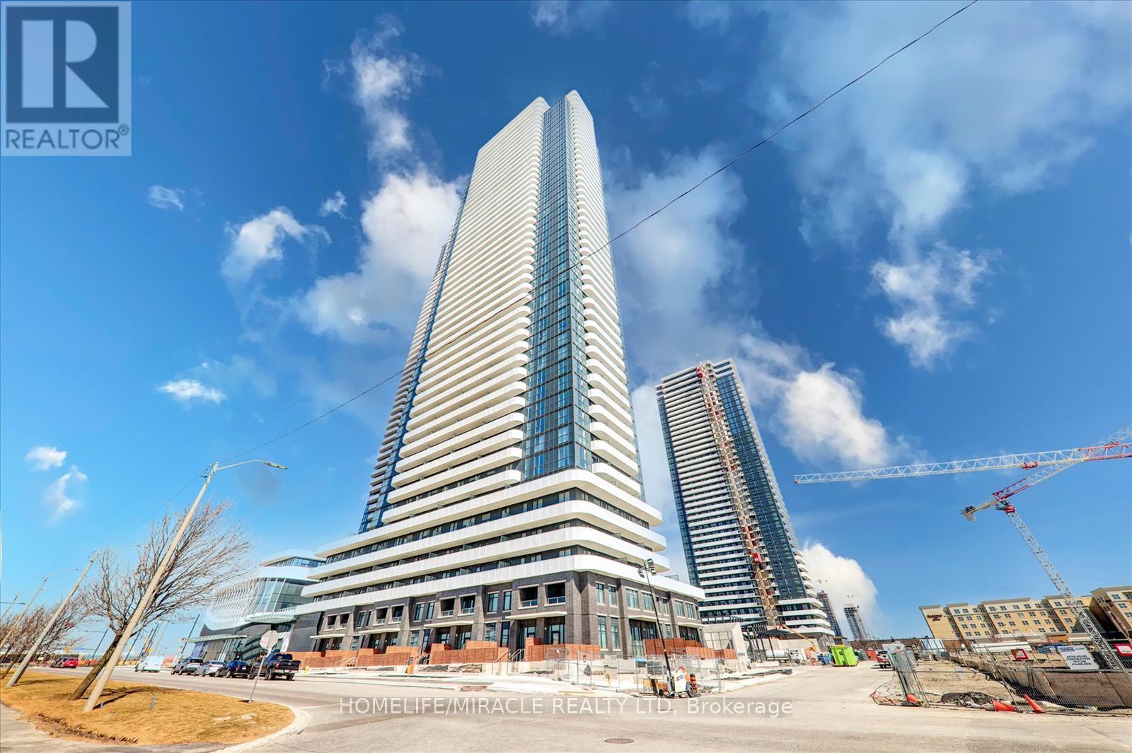 915 - 195 Commerce Street, Vaughan, Ontario  L4K 0P9 - Photo 3 - N12653860