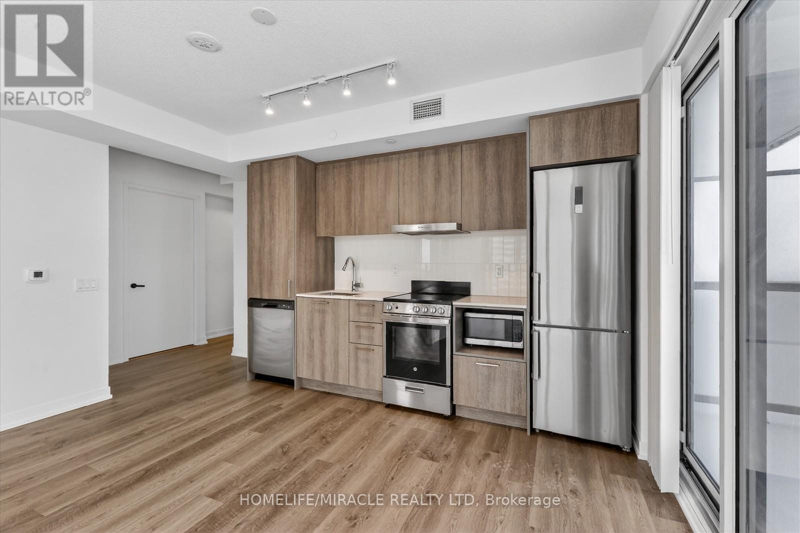 915 - 195 Commerce Street, Vaughan, Ontario  L4K 0P9 - Photo 15 - N12768840