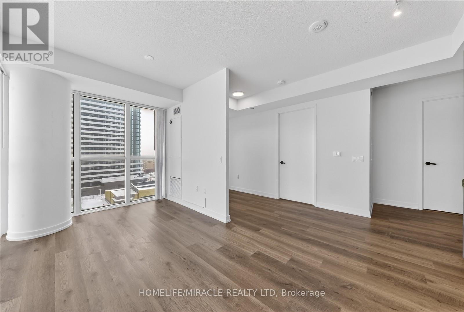 915 - 195 Commerce Street, Vaughan, Ontario  L4K 0P9 - Photo 17 - N12768840