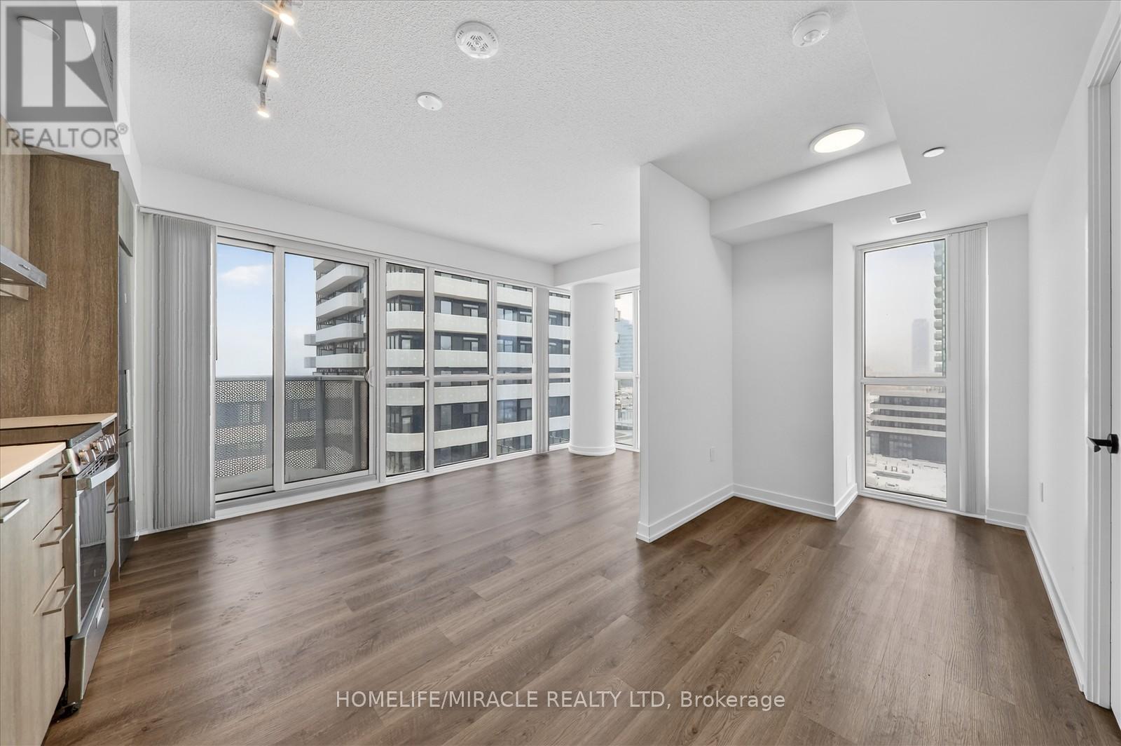 915 - 195 Commerce Street, Vaughan, Ontario  L4K 0P9 - Photo 12 - N12768840