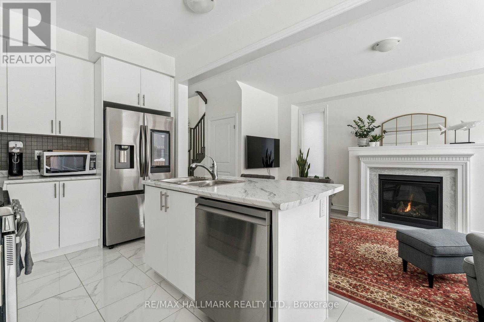 13 TAMWORTH TERRACE, Barrie, Ontario