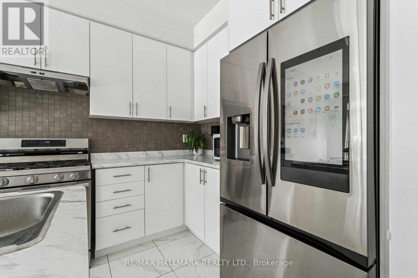 13 Tamworth Terrace, Barrie, Ontario  L9J 0W5 - Photo 16 - S12774692