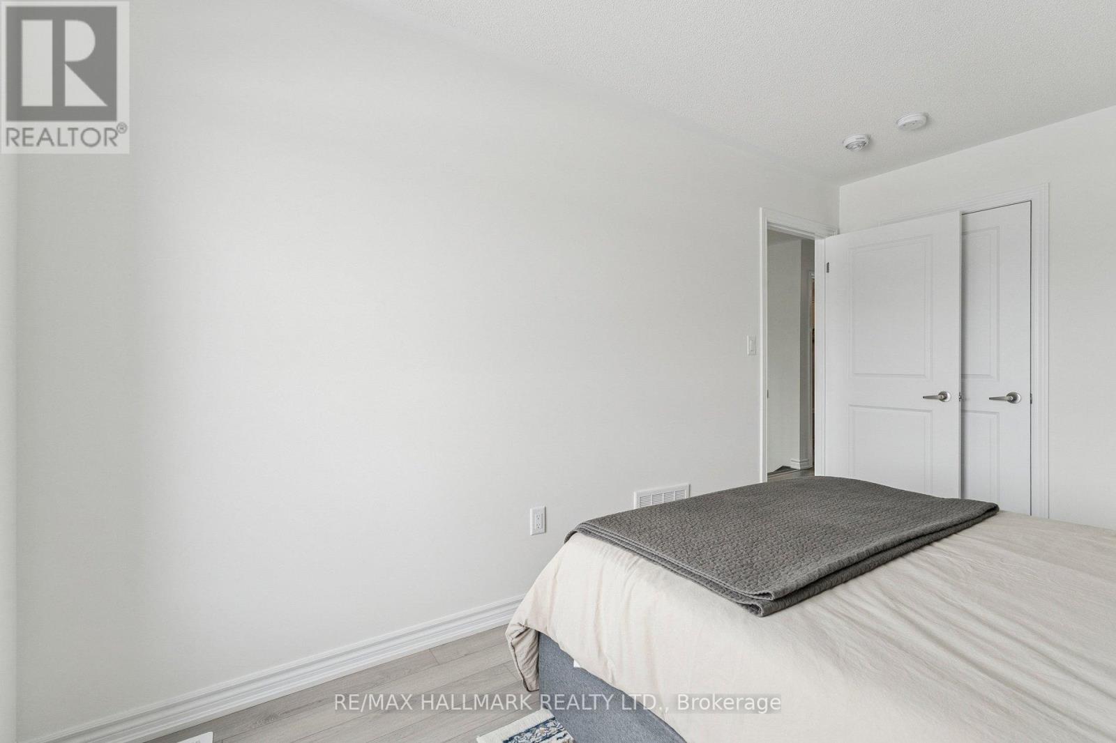 13 Tamworth Terrace, Barrie, Ontario  L9J 0W5 - Photo 28 - S12774692