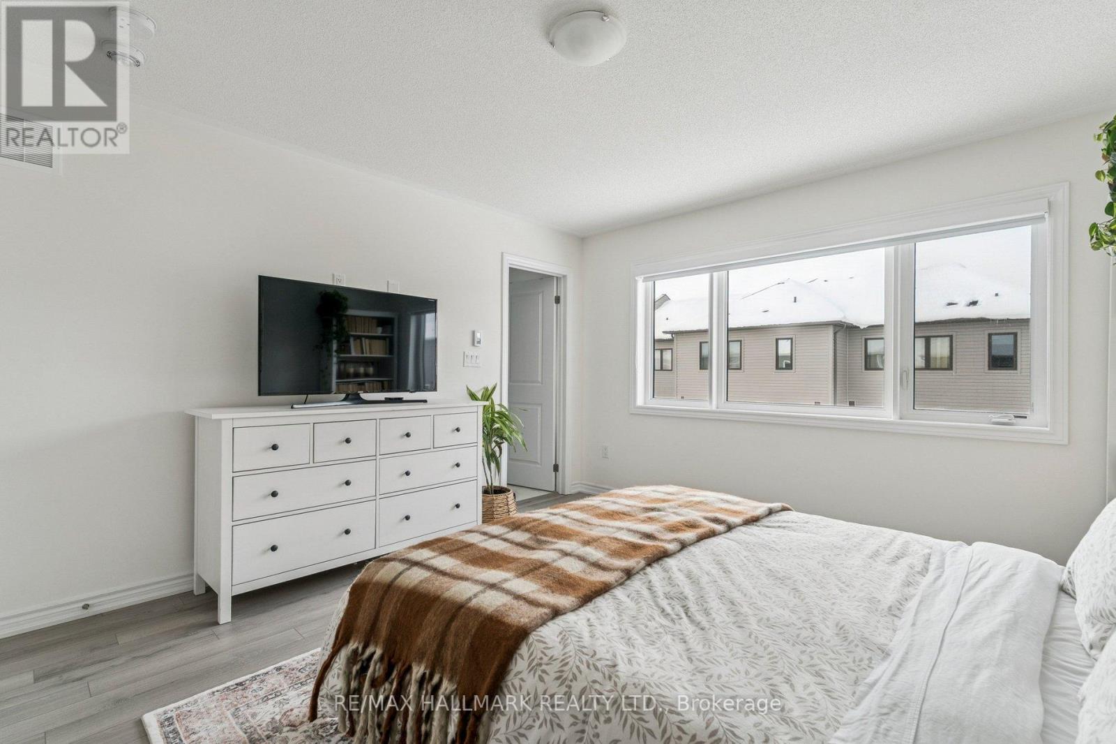 13 Tamworth Terrace, Barrie, Ontario  L9J 0W5 - Photo 31 - S12774692