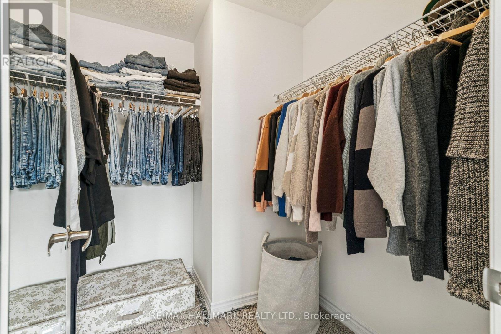 13 Tamworth Terrace, Barrie, Ontario  L9J 0W5 - Photo 35 - S12774692