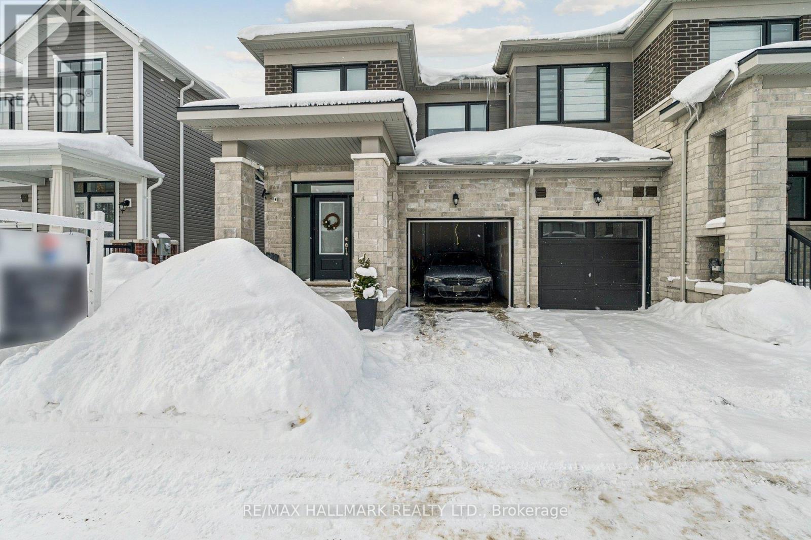 13 Tamworth Terrace, Barrie, Ontario  L9J 0W5 - Photo 5 - S12774692