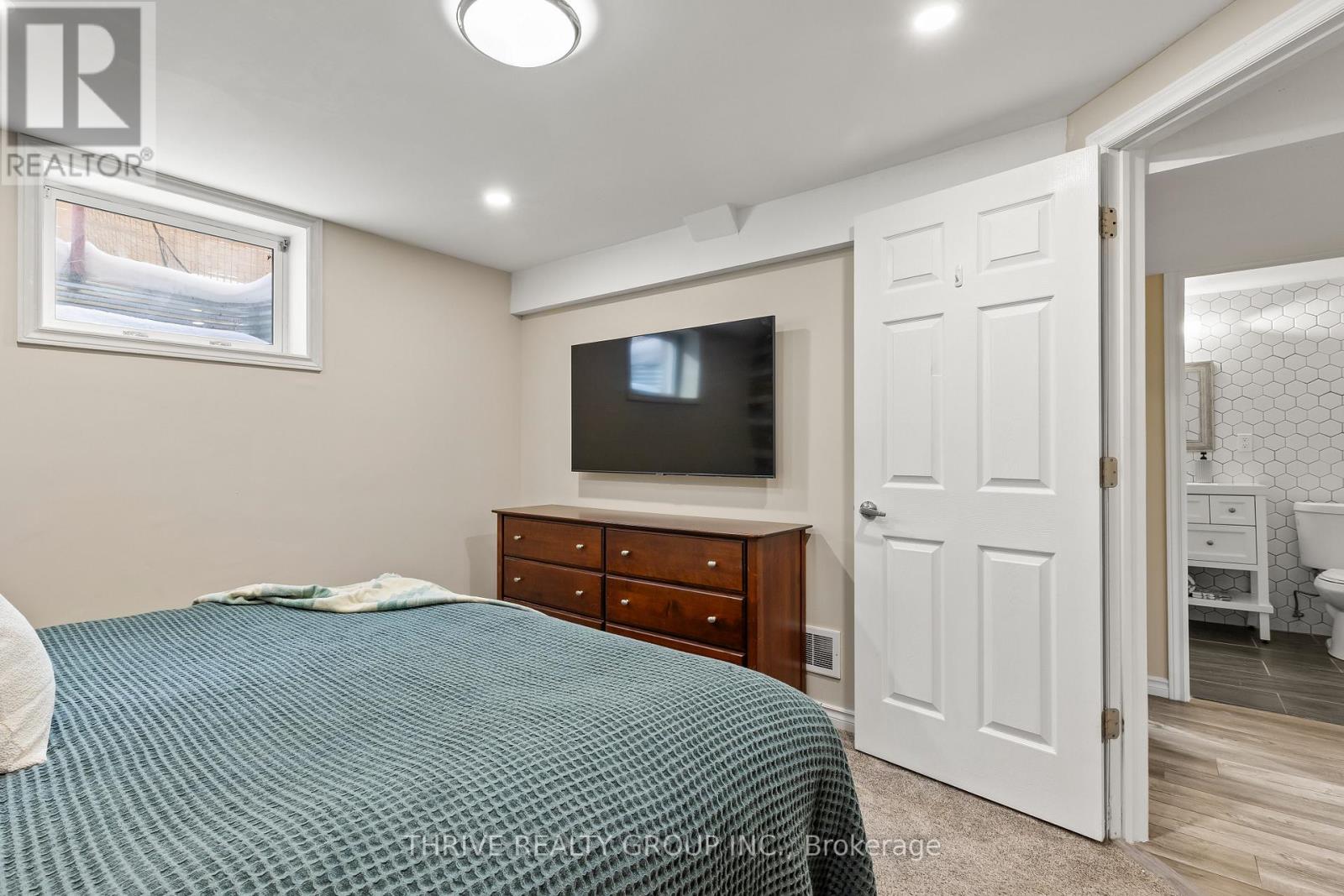 402 Stephen Street, London South, Ontario  N6K 2N3 - Photo 34 - X12760624