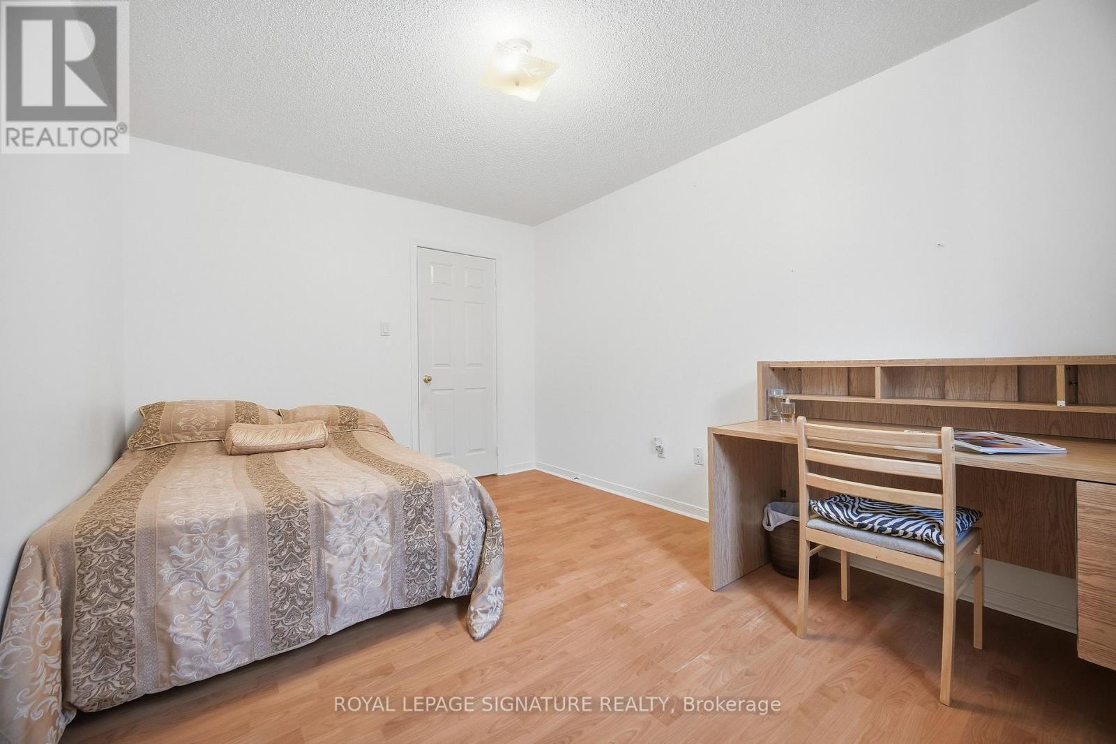 6526 Song Bird Crescent, Mississauga, Ontario  L5W 1E1 - Photo 32 - W12774634