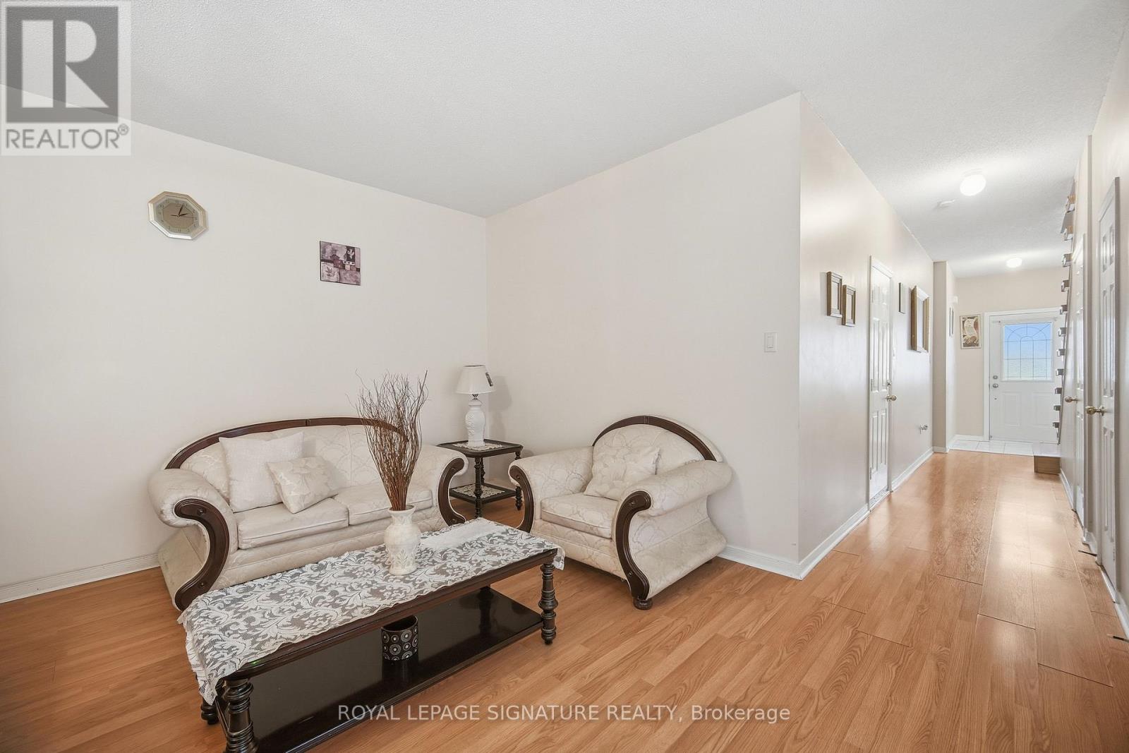 6526 Song Bird Crescent, Mississauga, Ontario  L5W 1E1 - Photo 8 - W12774634