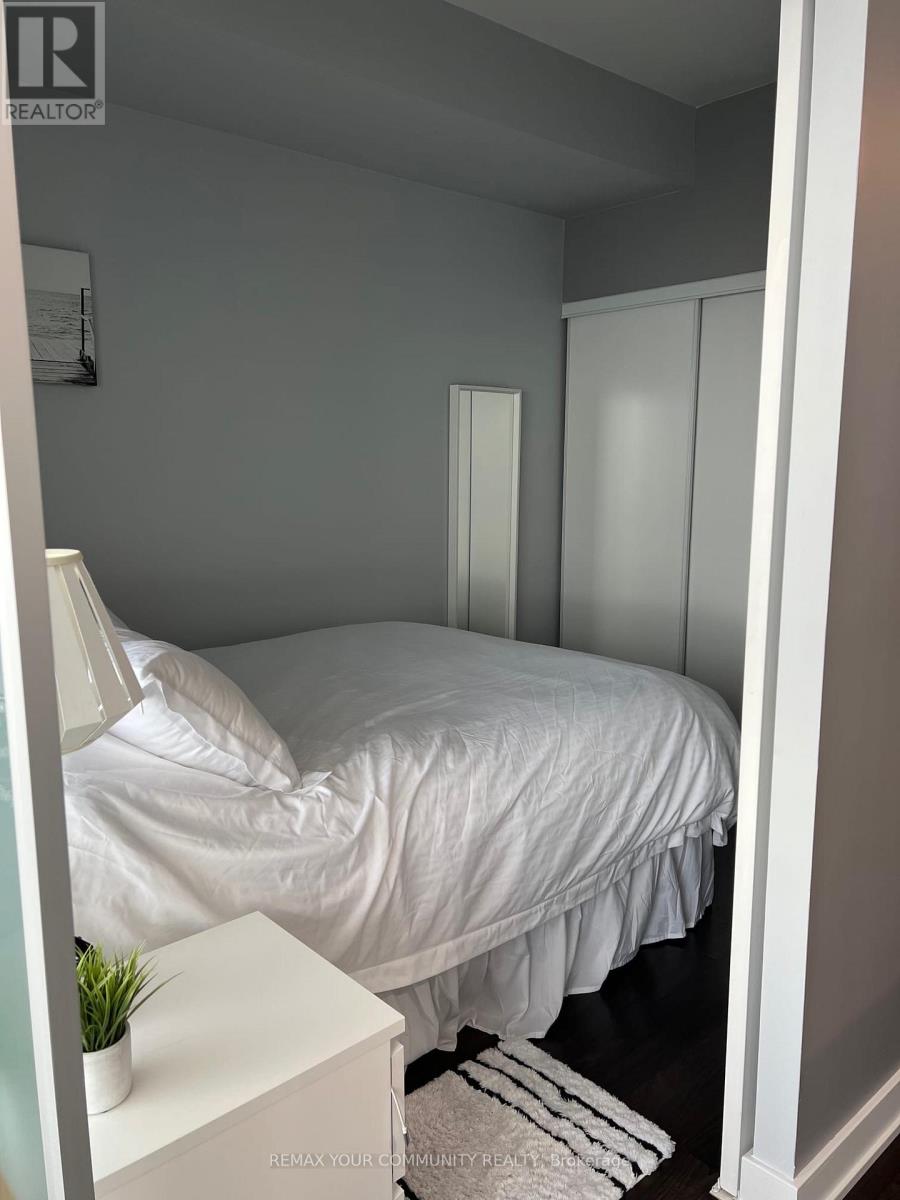 907 - 11 Superior Avenue, Toronto, Ontario  M8V 0A7 - Photo 14 - W12774646