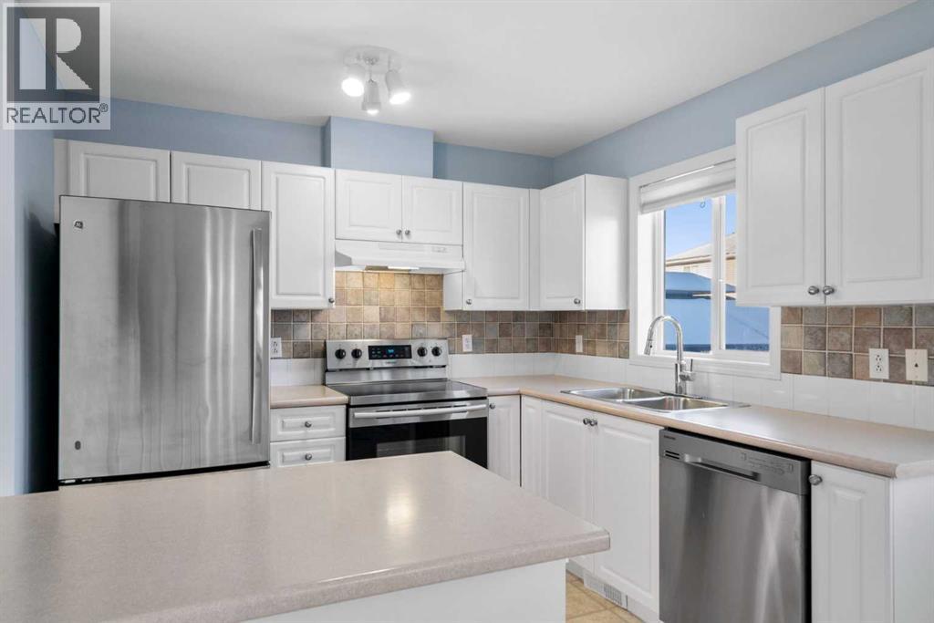 74, 4 Stonegate Drive Nw, Airdrie, Alberta  T4B 2T2 - Photo 17 - A2282311