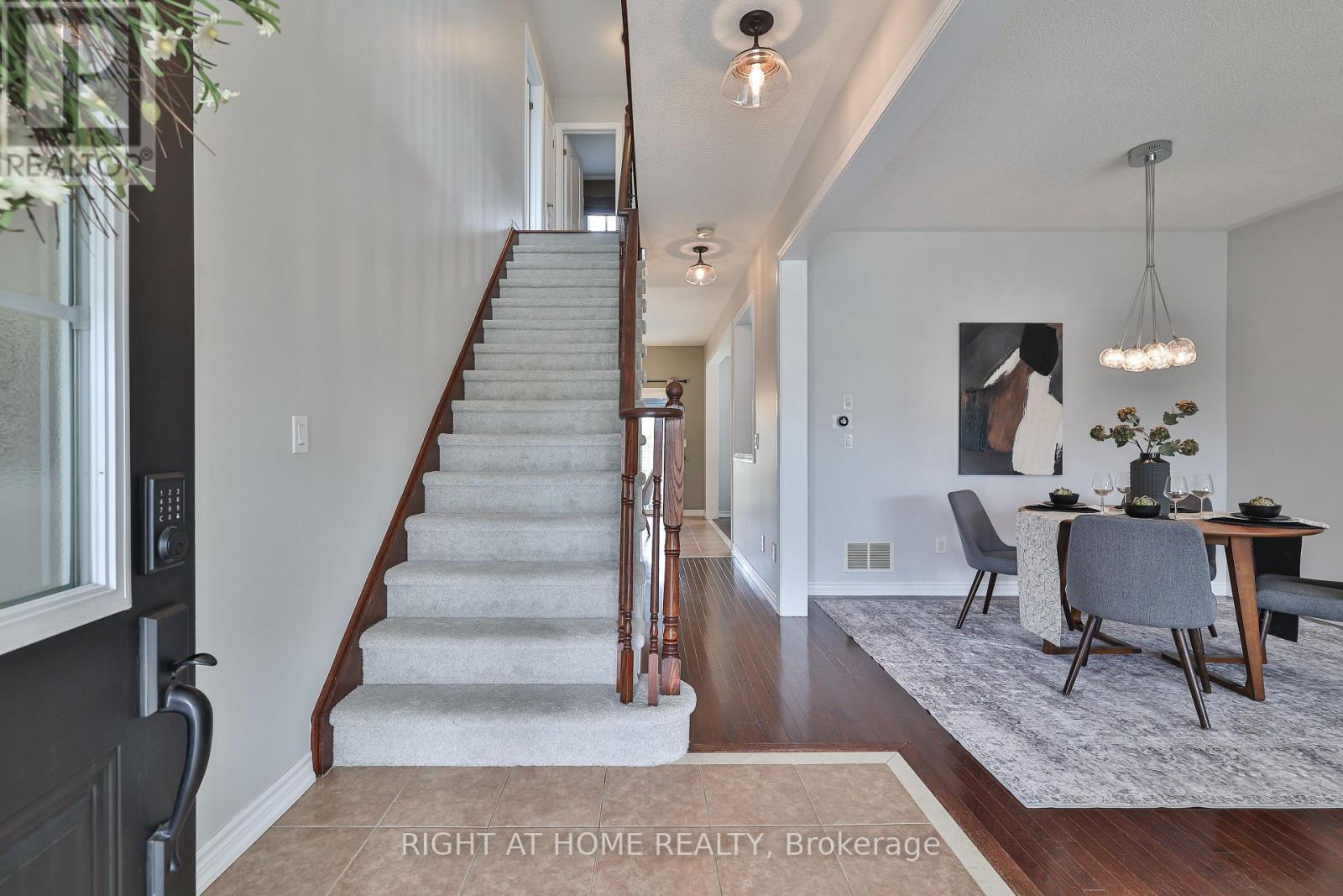 823 Greenly Drive, Cobourg, Ontario  K9A 0C6 - Photo 5 - X12774562