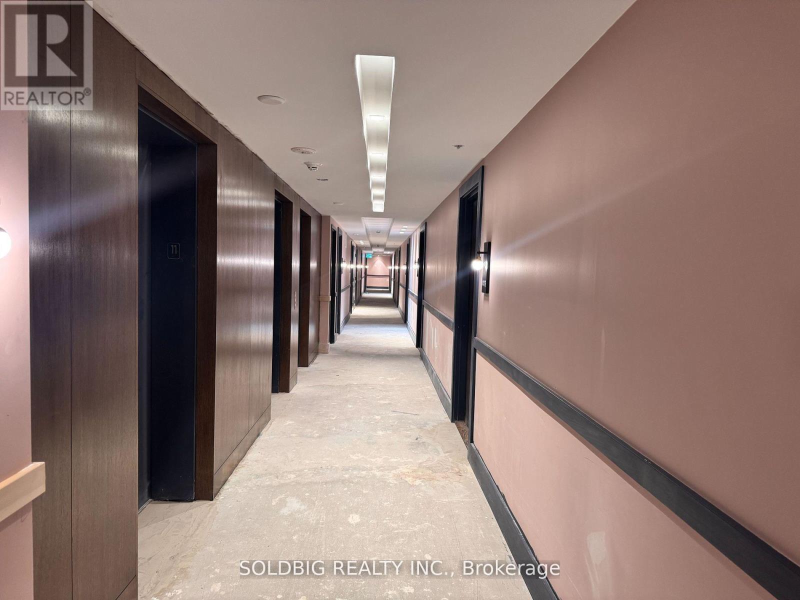 1117 - 2782 BARTON STREET E, Hamilton, Ontario