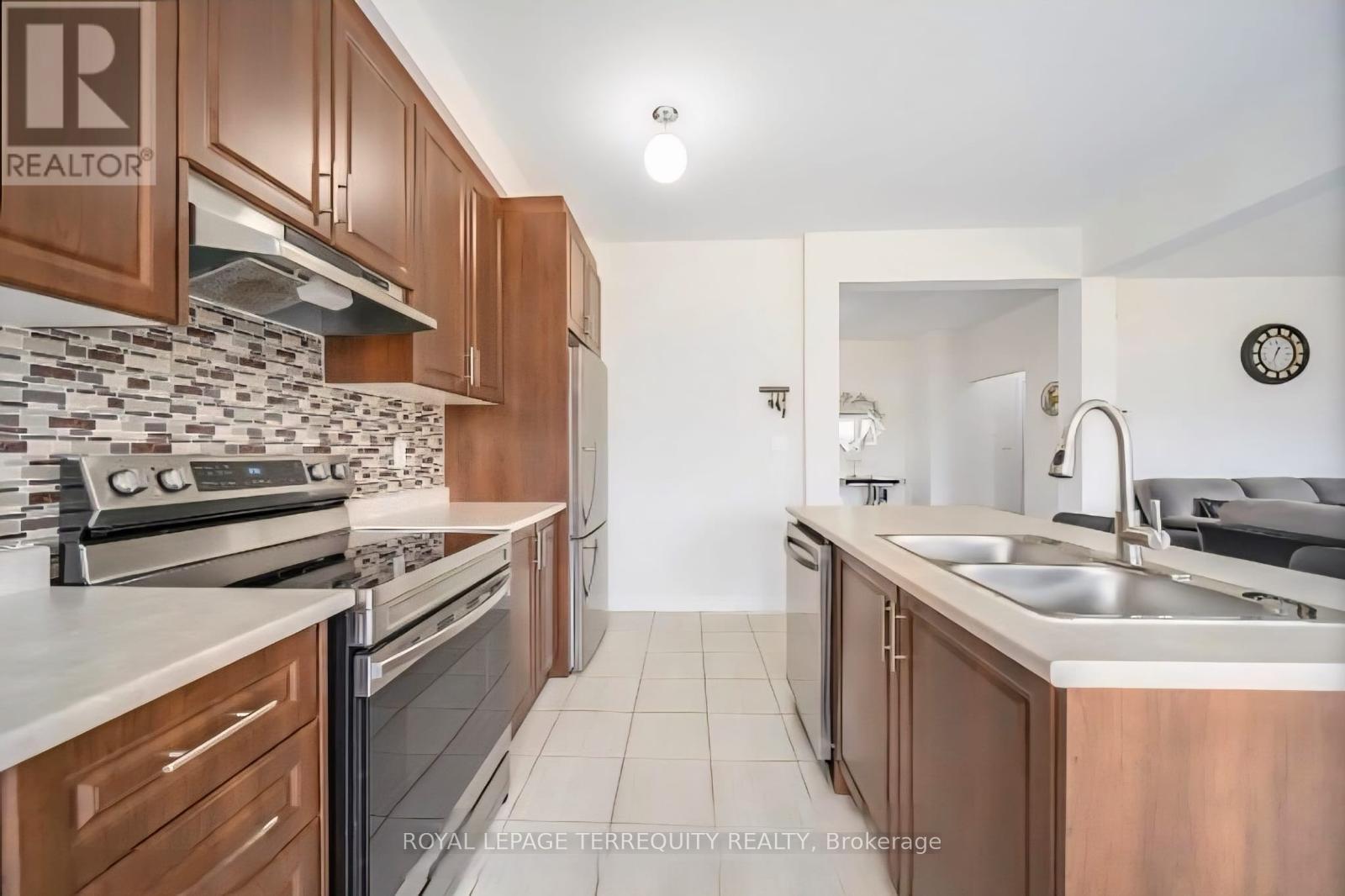 44 Cottonwood Crescent, Welland, Ontario  L3B 0J4 - Photo 14 - X12774682