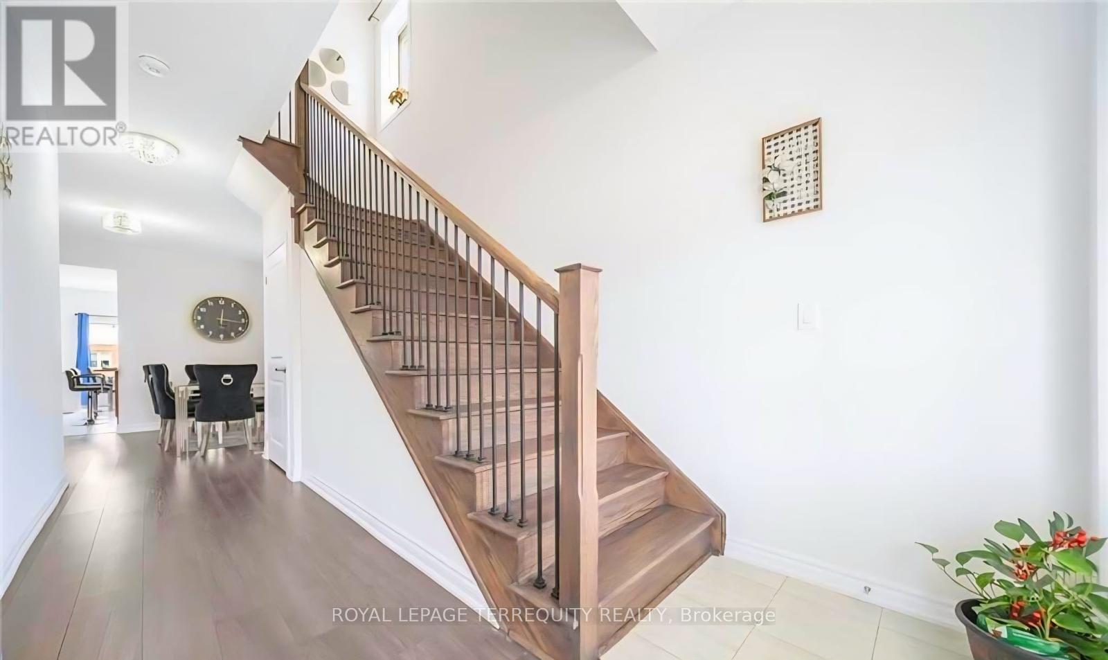 44 Cottonwood Crescent, Welland, Ontario  L3B 0J4 - Photo 5 - X12774682