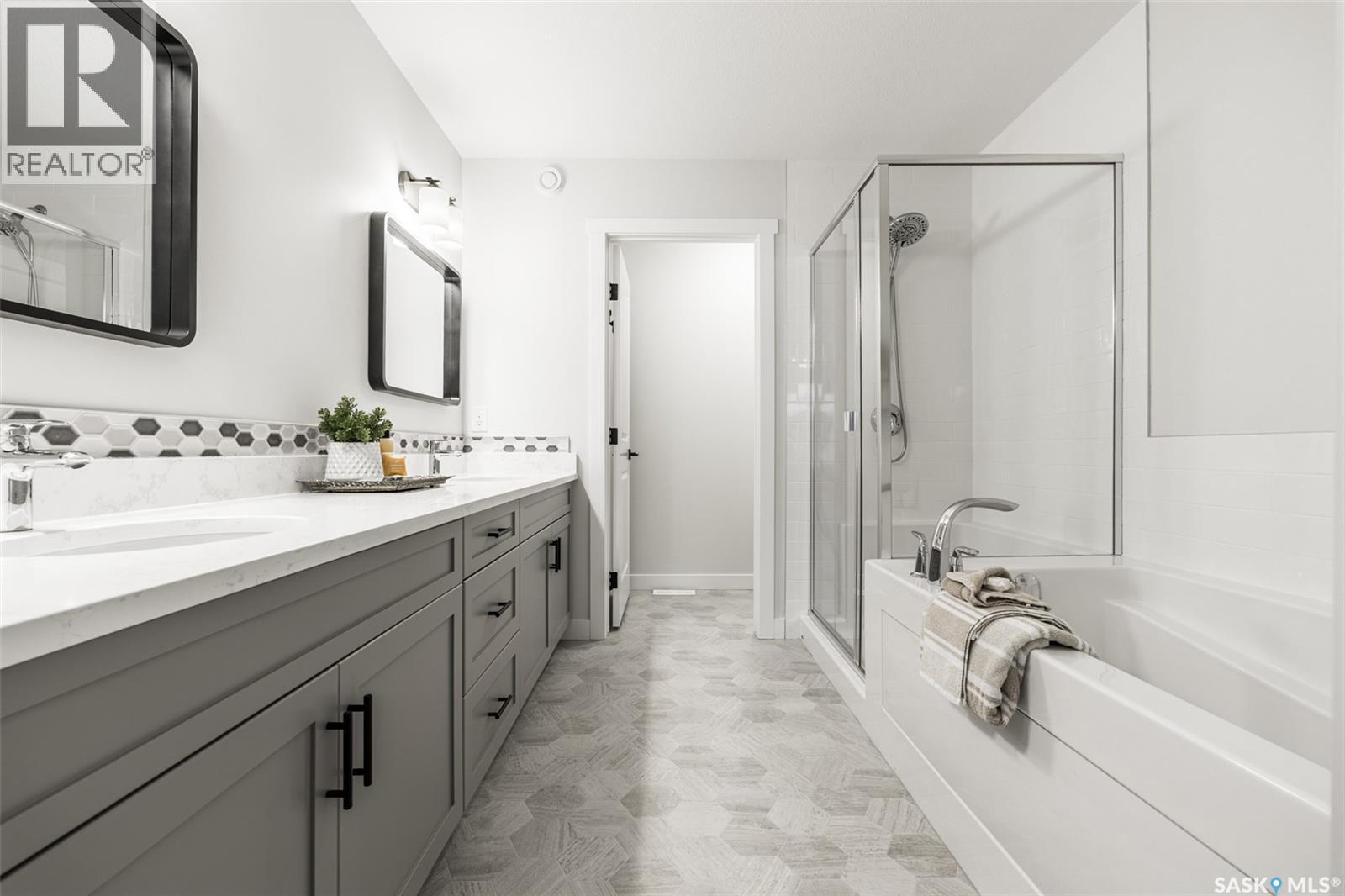 343 Stilling Manor, Saskatoon, Saskatchewan  S7V 0Y8 - Photo 26 - SK028232