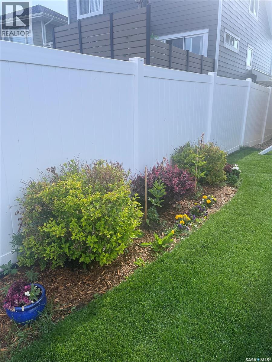 343 Stilling Manor, Saskatoon, Saskatchewan  S7V 0Y8 - Photo 46 - SK028232