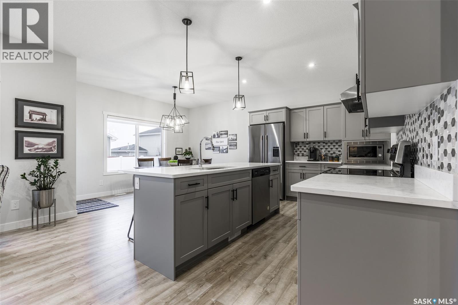 343 Stilling Manor, Saskatoon, Saskatchewan  S7V 0Y8 - Photo 7 - SK028232